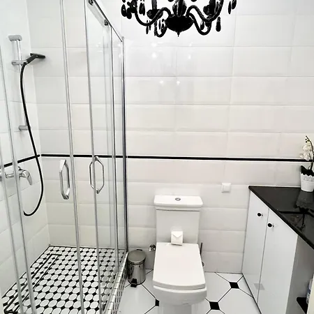 Kameralny15 *